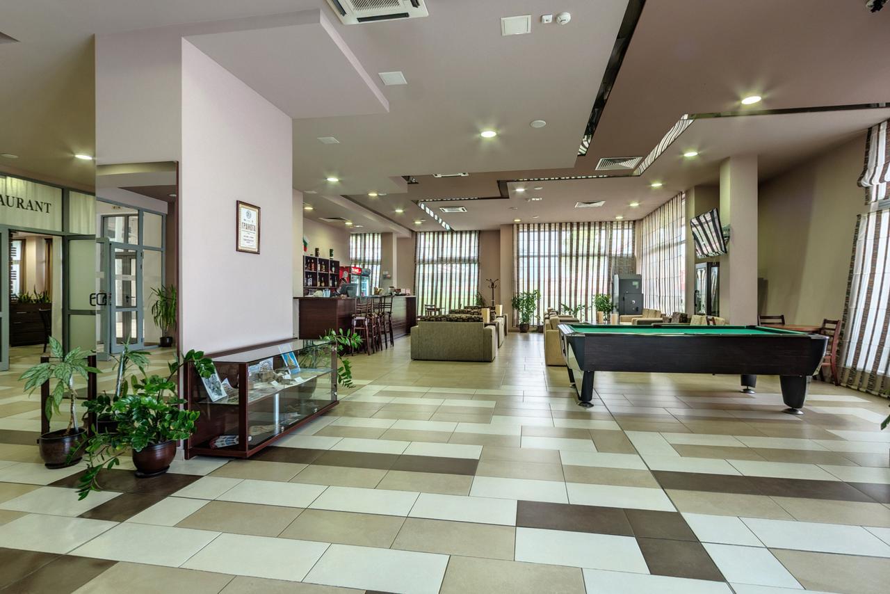 Hotel Arena Samokov Exterior photo
