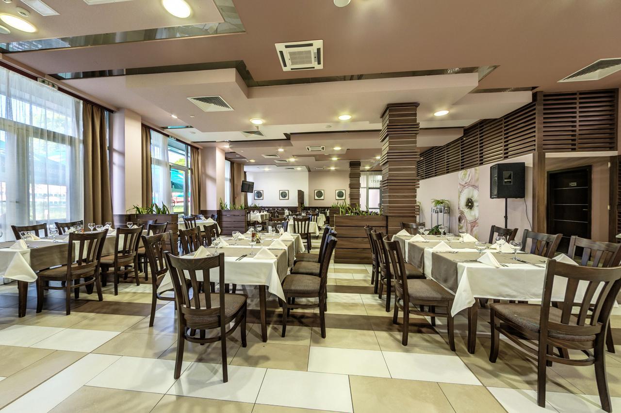Hotel Arena Samokov Exterior photo