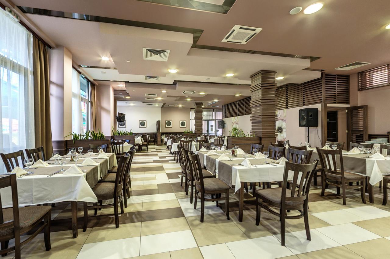 Hotel Arena Samokov Exterior photo